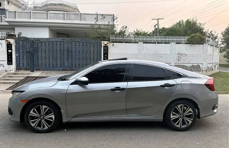 Honda Civic 2018 1