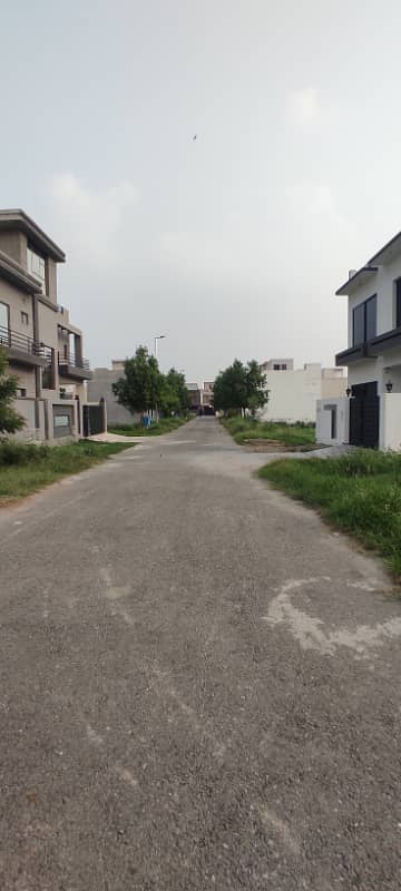 5 MARLA P BLOCK PRIME LOCATION PLOT DHA RAHBAR 0