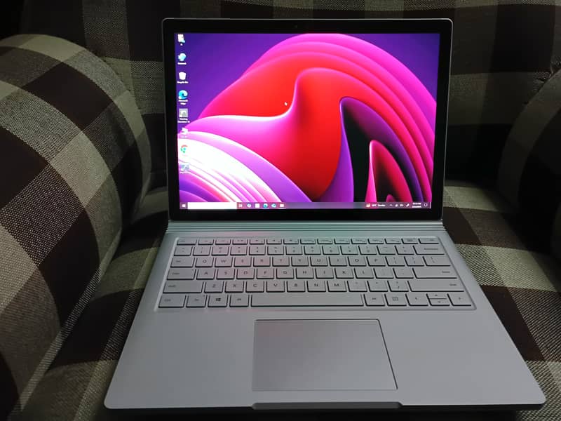 Surface Book with GeForce® GTX 965M 2GB GPU 0