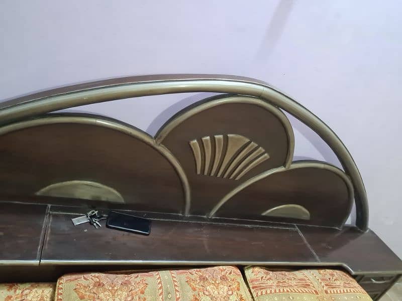 Bed for Sale in Multan Gulgust 3