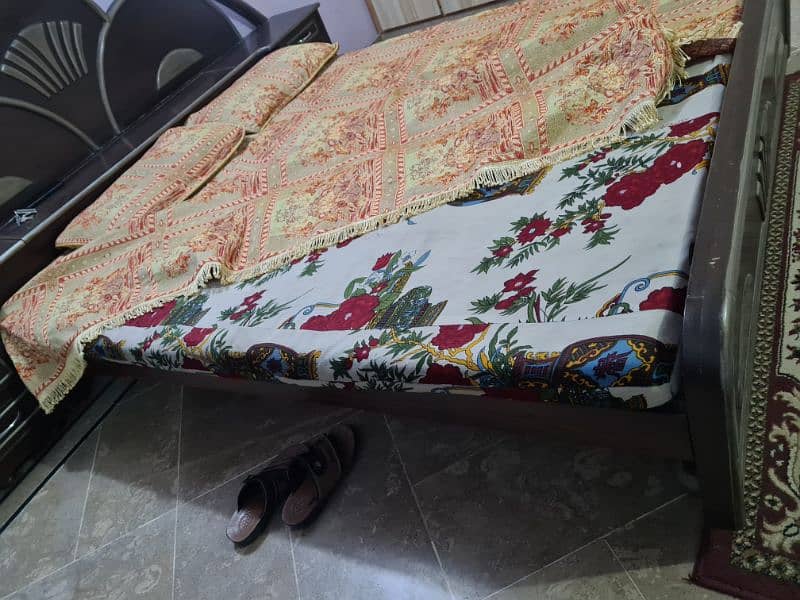 Bed for Sale in Multan Gulgust 8