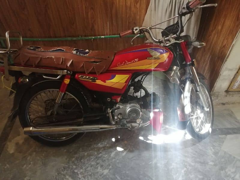 Honda CD 70, One Hand used, Engine 10/10 0