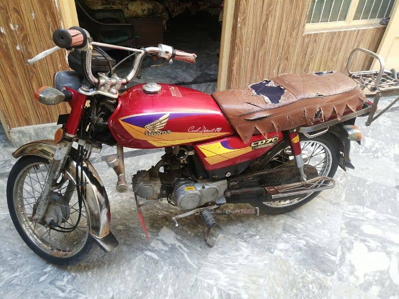 Honda CD 70, One Hand used, Engine 10/10 1