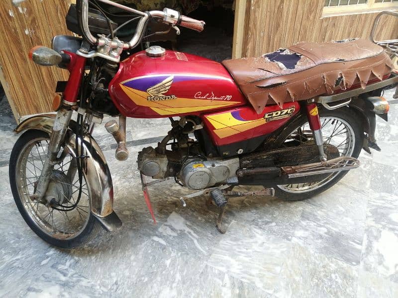 Honda CD 70, One Hand used, Engine 10/10 2