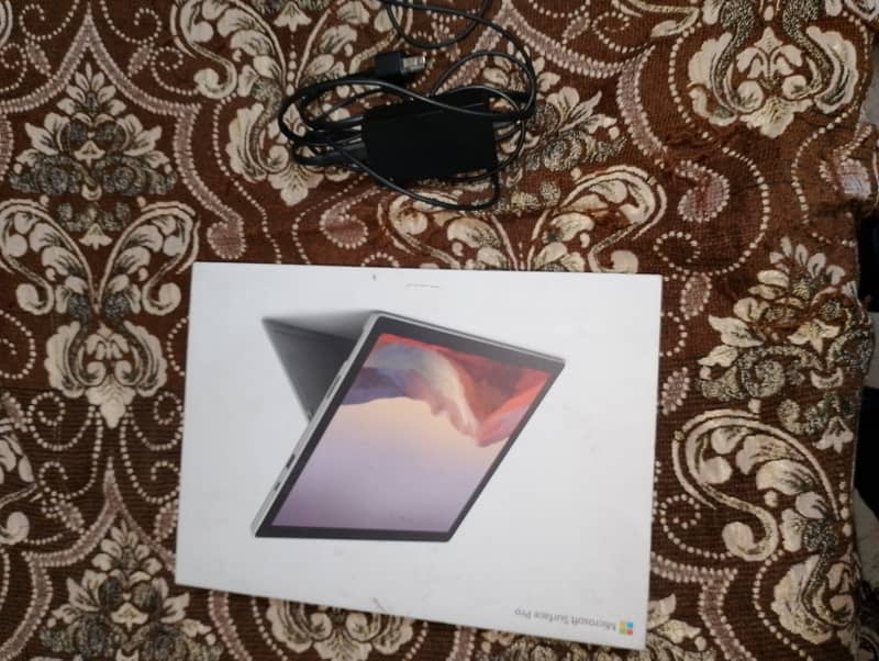 Microsoft surface pro 7 4