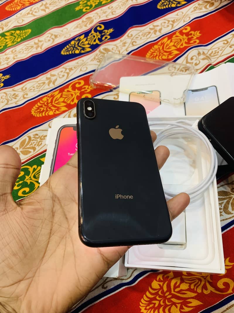 iPhone X 64gb pta approved all ok 12