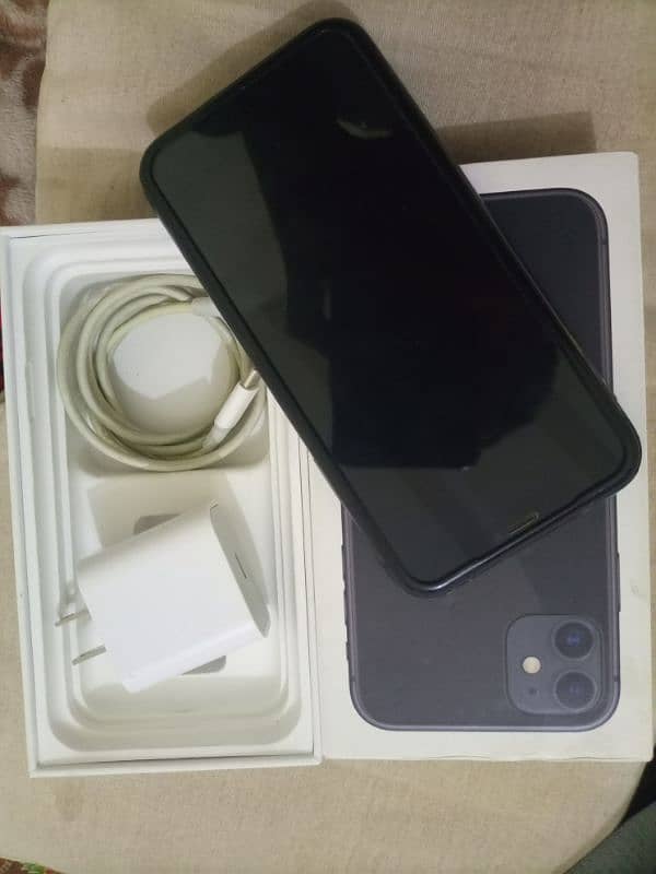 iphone 11 Non PTA Factory unlocked 0