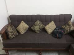 5 Seater Sofa Set With Matching Puffies