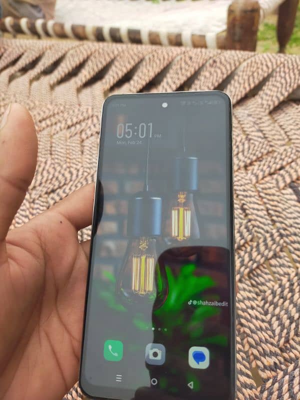 Infinix hot 40i 1