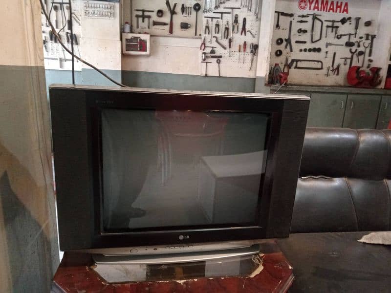 LG 21 'inch Tv For Sale 1