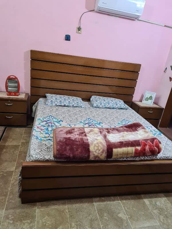 Complete Bed Set In Multan Gulgust 1