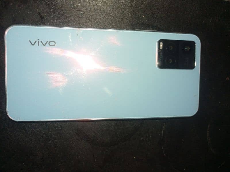 vivo y33s ha charger ha box mil ni Raha box be tha 1