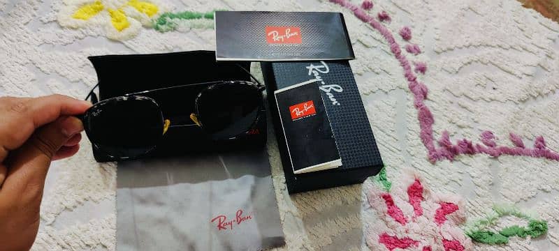 Ray-Ban sunglasses Black polarized 4