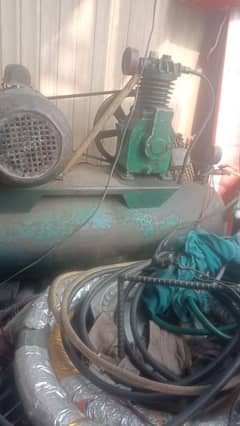 Air compressor