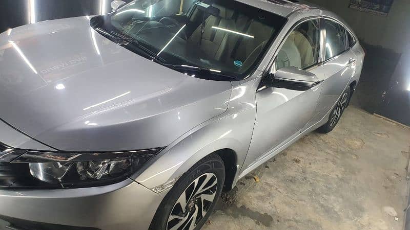 Honda Civic Oriel 2018/2019 1