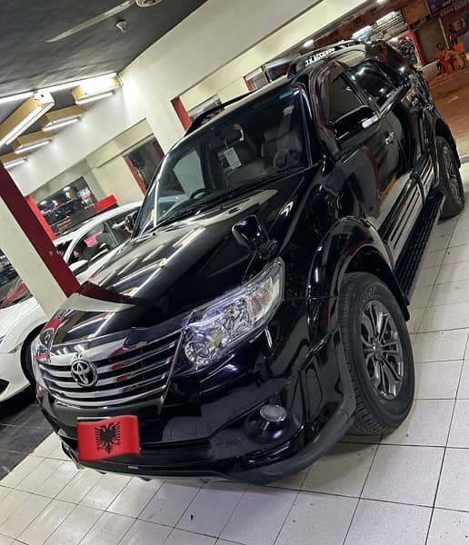 Toyota Fortuner V Trd Model 2016 2