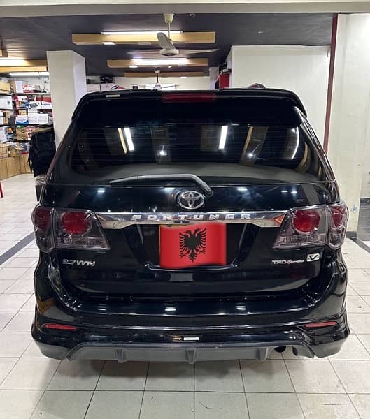 Toyota Fortuner V Trd Model 2016 3