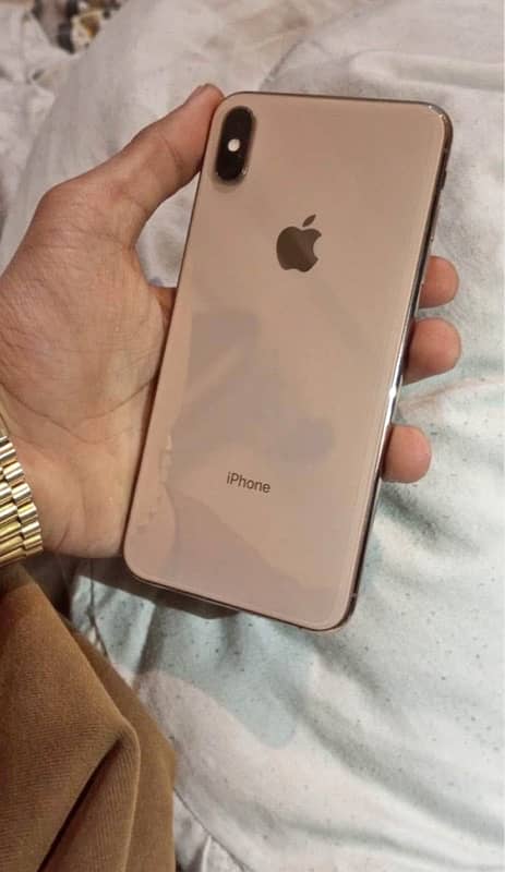 iPhone XS Max 0