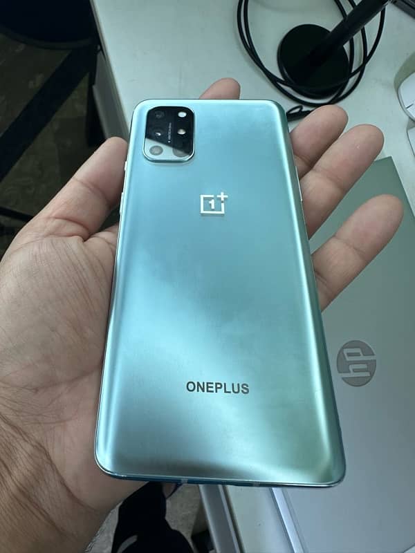 One plus 8T 0