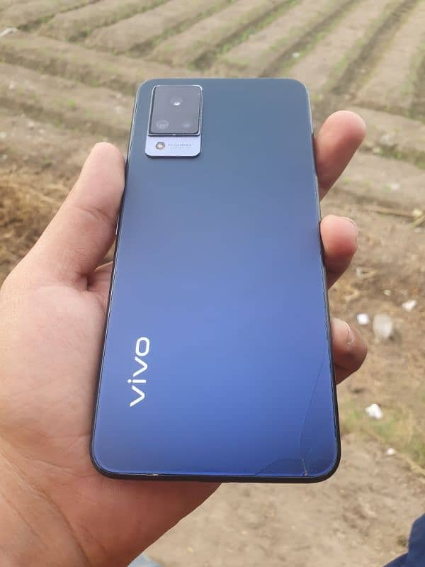 vivo v21 4