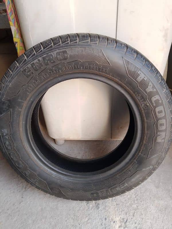 Tyre for sale 0