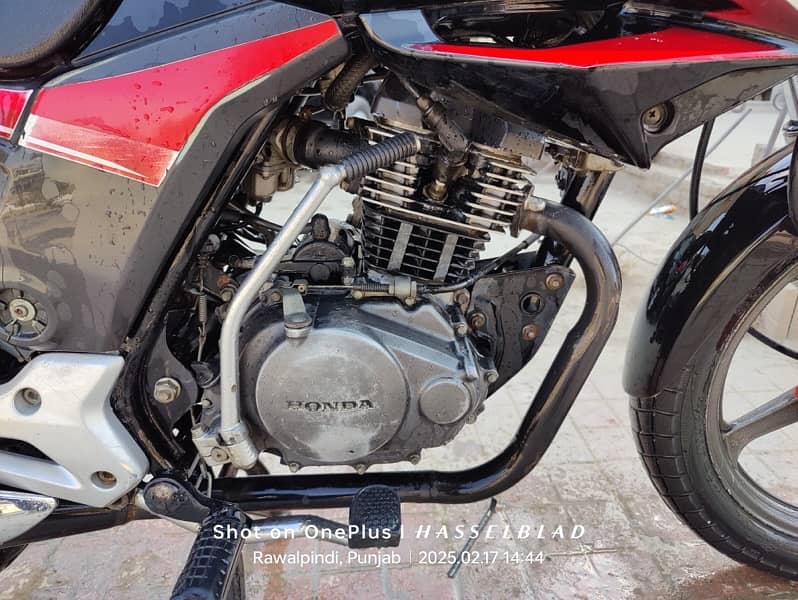 Honda CB150F 2018 LHR number 4