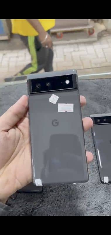 * GOOGLE PIXEL 6 * ⁠8/128GB PTA APPROVE * ⁠GENIUNE STOCK * 2