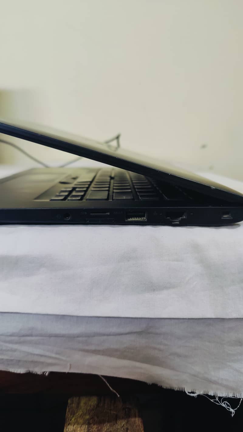  Dell Latitude 7490 | i7 8th Gen | 8GB RAM | 256GB NVMe 2