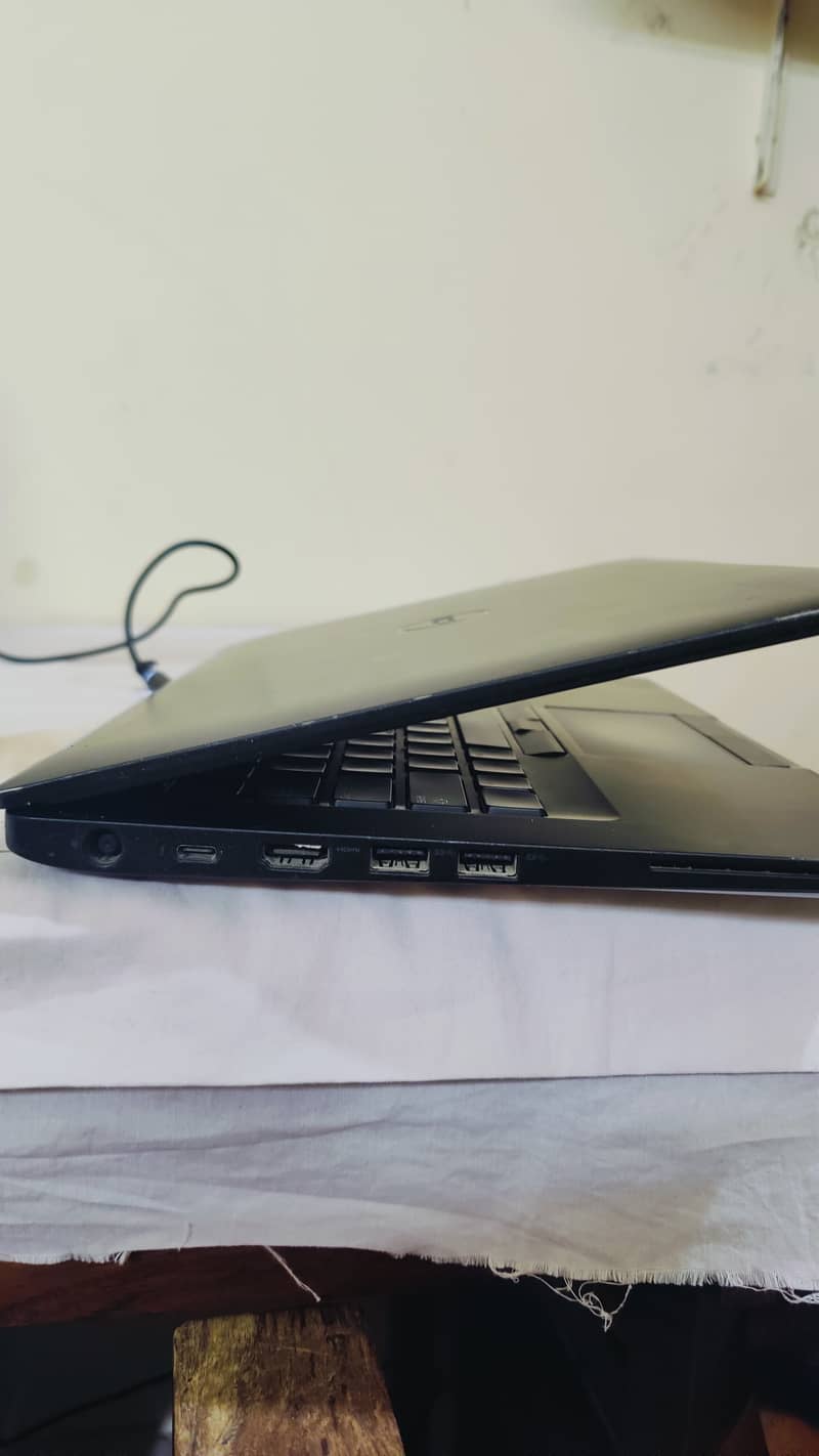  Dell Latitude 7490 | i7 8th Gen | 8GB RAM | 256GB NVMe 5