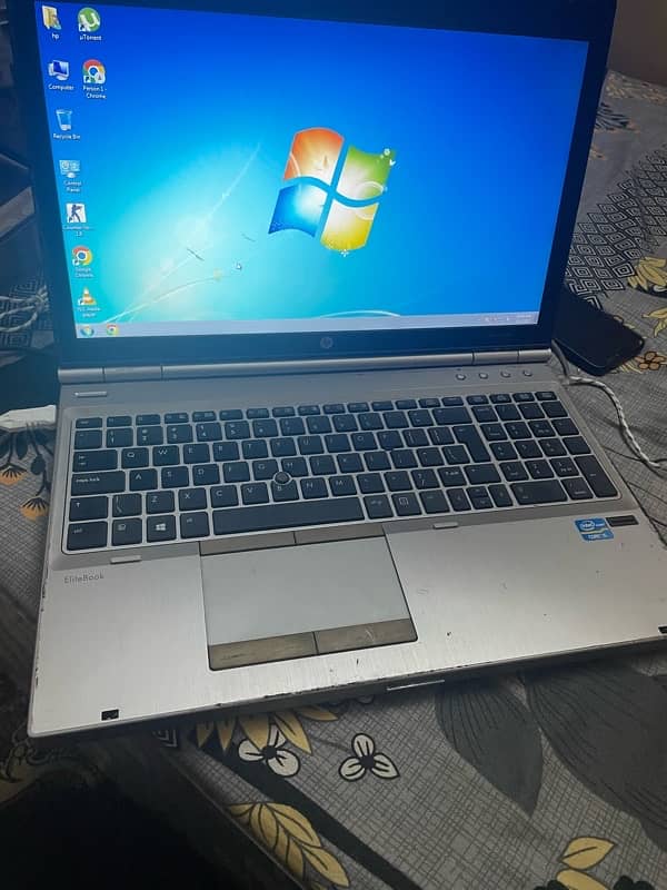 HP ELITE BOOK 8670p 2