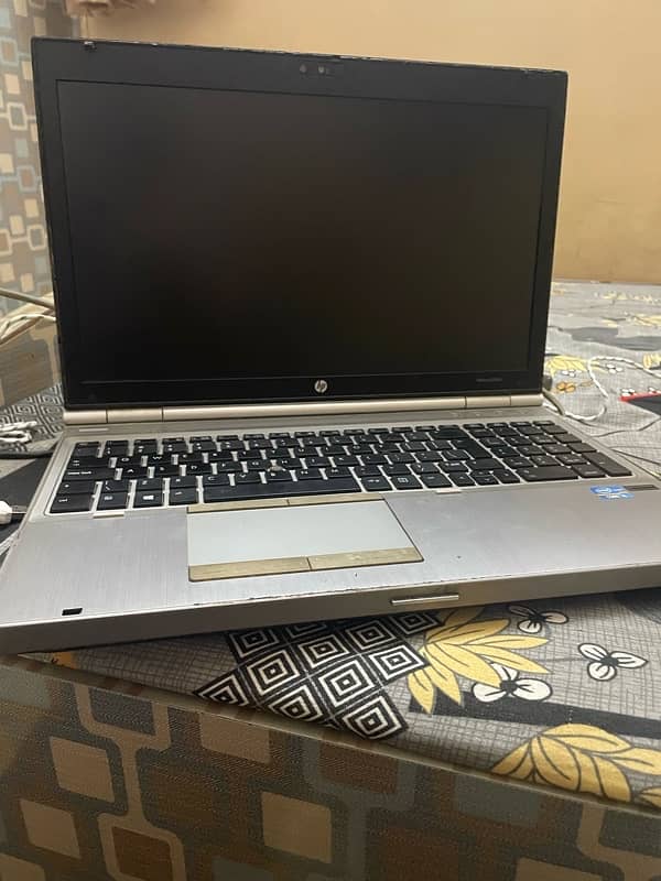 HP ELITE BOOK 8670p 8