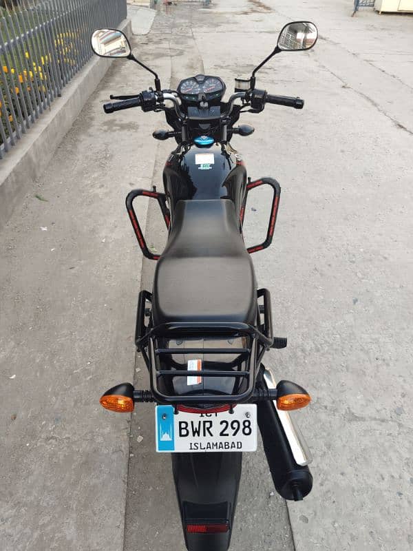 Suzuki gr 150 9