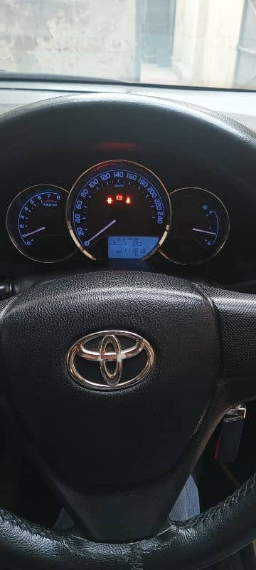 Toyota Corolla XLI 2015 17