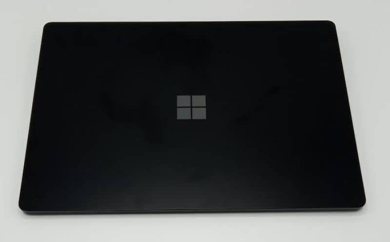 Microsoft Surface Laptop 1