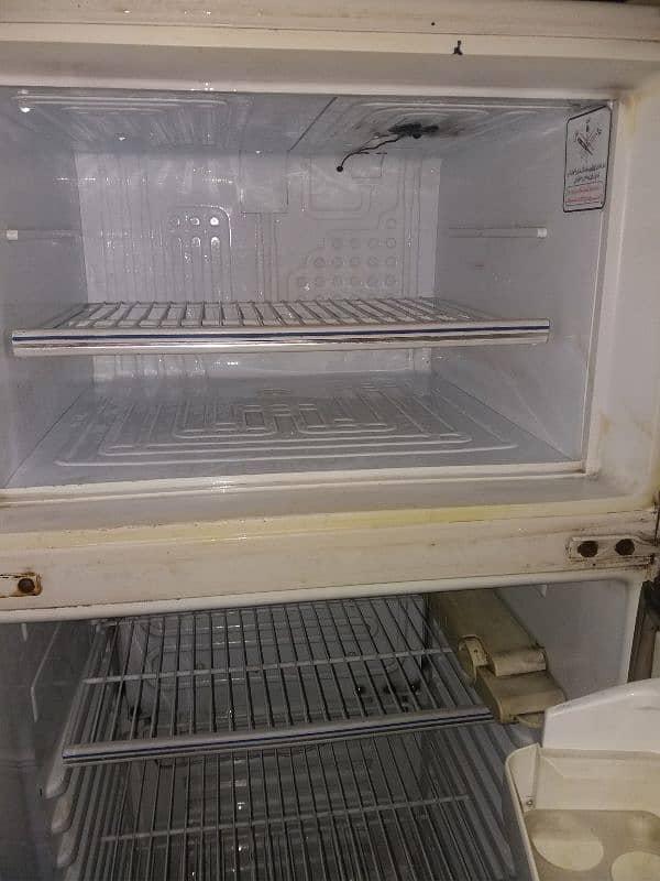 dawlance refrigerator for sale 2