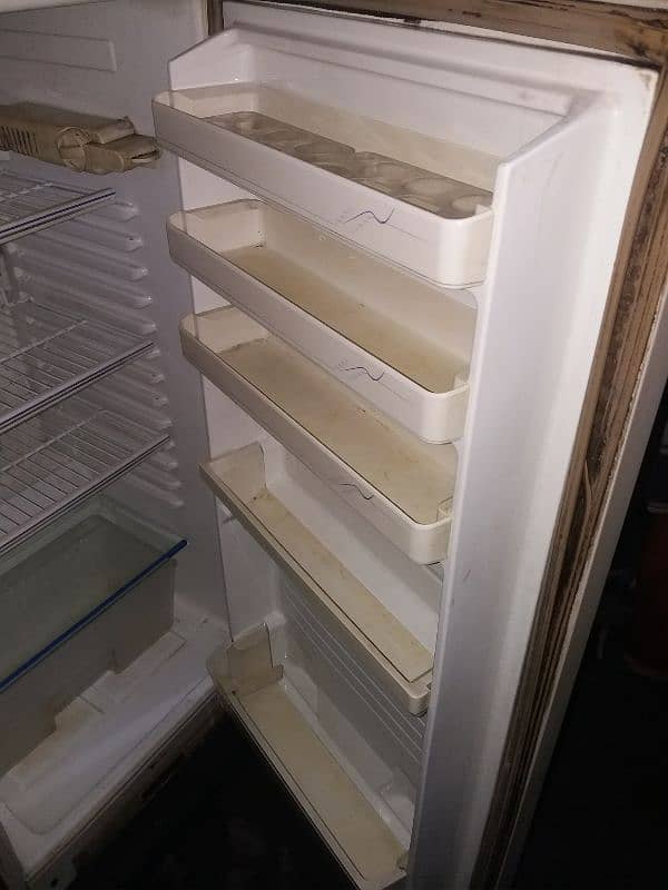 dawlance refrigerator for sale 4