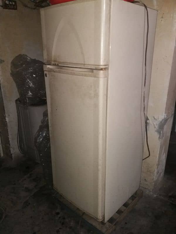 dawlance refrigerator for sale 8