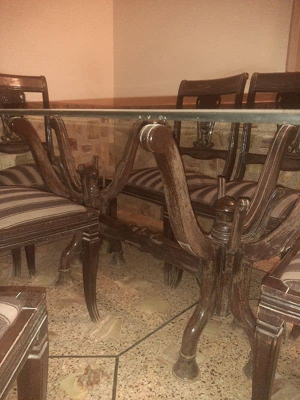 6 seater wooden dine in table 4