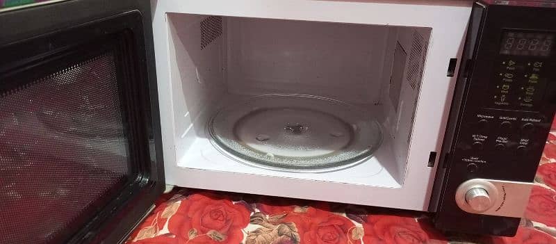 Haier microwave oven 3