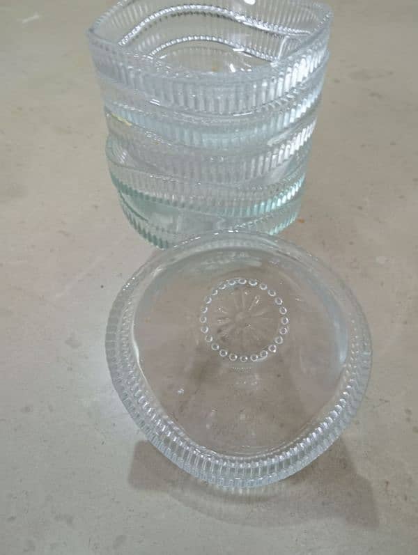 crystal glass bowl & serving plates 3