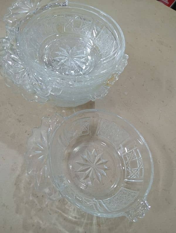 crystal glass bowl & serving plates 4