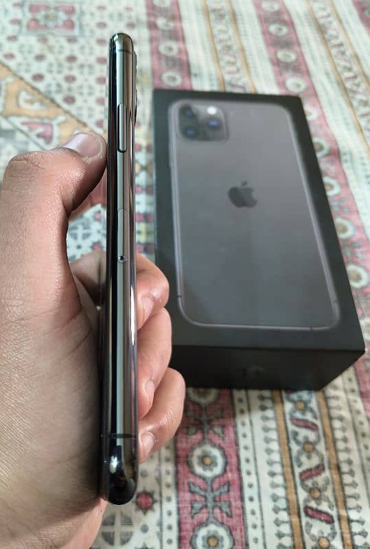 Iphone 11 Pro 64gb Pta Approved With Box 2