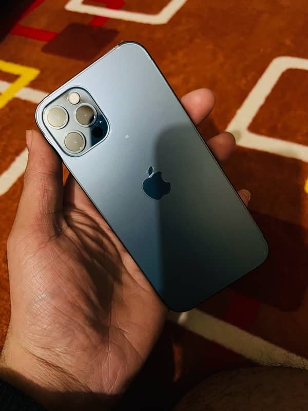 i Phone 12 pro 1