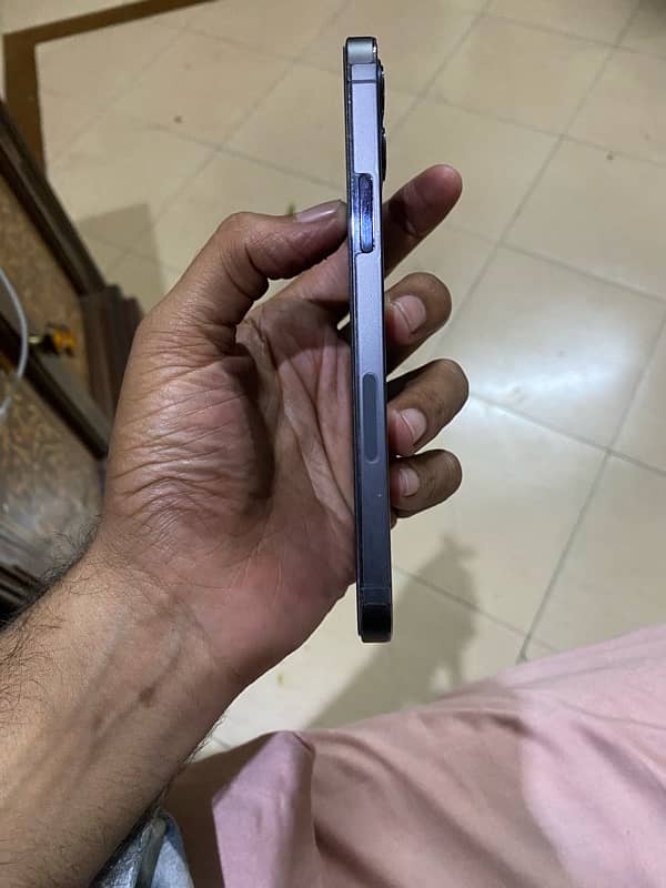 Iphone 12 pro 512 gb PTA Approved 0