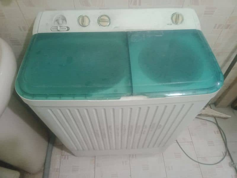 Haier washing machine 10kg 03235557557 0