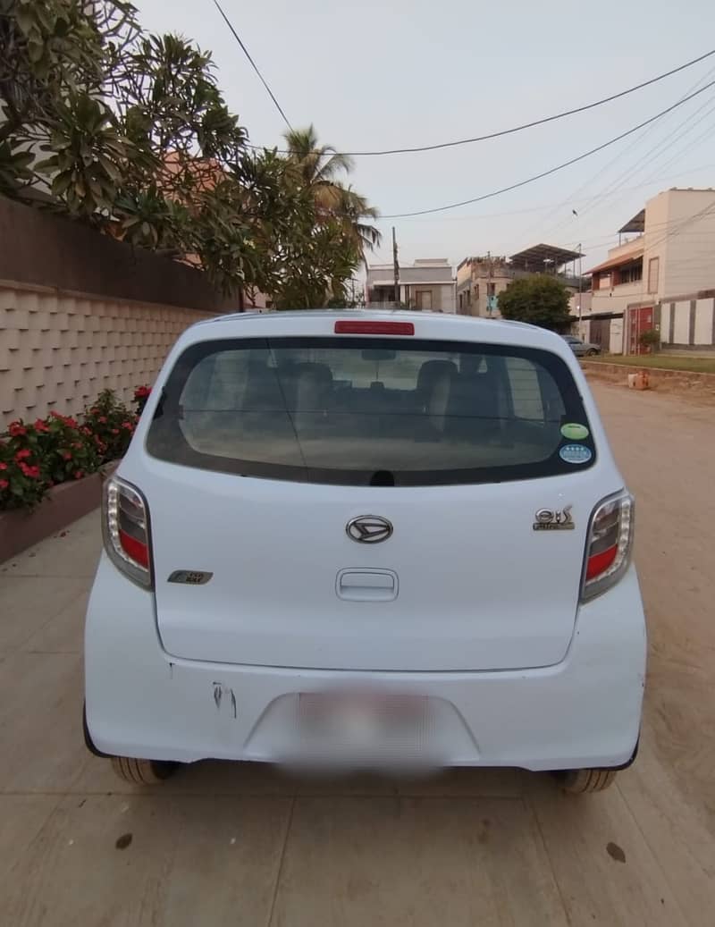 Daihatsu Mira 2014 2