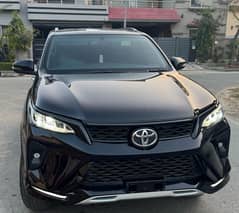 Toyota Fortuner Legender Spotless B2B 2023