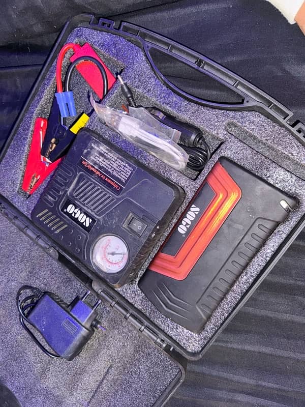 Sogo S9 Jump Starter plus Air Compressor 1