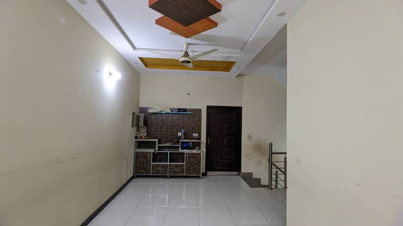 4 Marla double story house for rent bhadar pur near beacon hose school multan 5