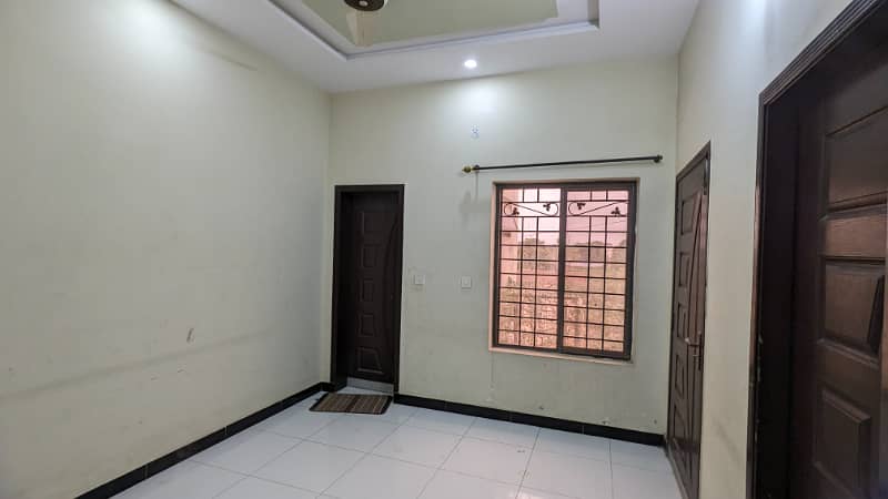 4 Marla double story house for rent bhadar pur near beacon hose school multan 7